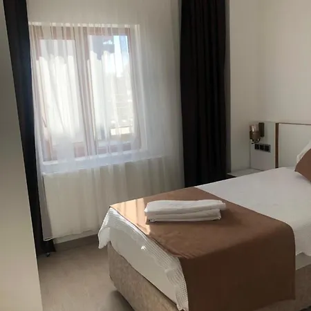 Otel Garden House Tefenni